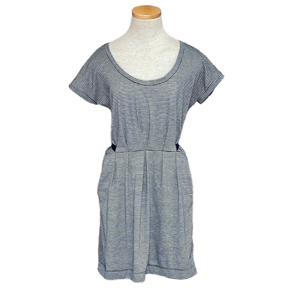 Subtitled Dress Blue Gray Stripes T-Shirt Tie Back Size 8